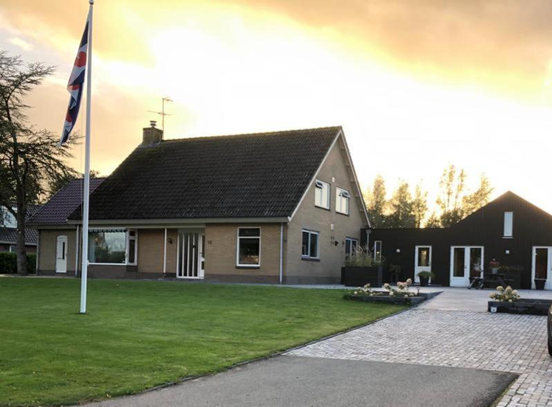 Bed and Breakfast Grutsk Op 12 Drachten Esterno foto